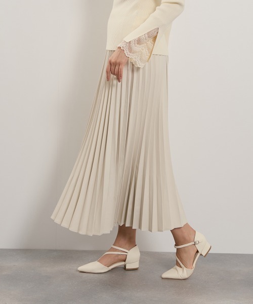 QUEENS COURT（クイーンズコート）の「シープナッパチョウプリーツスカート（スカート・レディース・ブラック/アイボリー・M）」の15枚目の写真