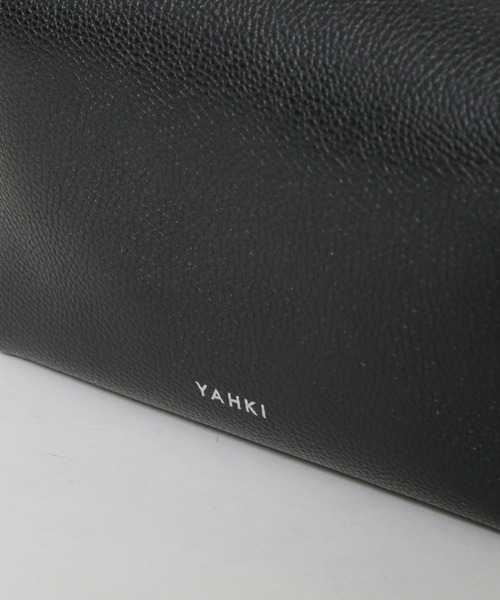 YAHKI（ヤーキ）の「YAHKI/SHRINK SOFT W FACE ショルダーバッグ（ショルダーバッグ・レディース・グレー/ブラック・FREE）」の3枚目の写真