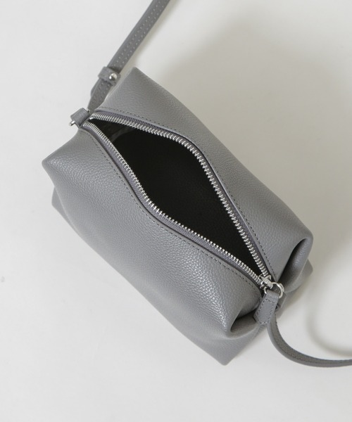 YAHKI（ヤーキ）の「YAHKI/SHRINK SOFT W FACE ショルダーバッグ（ショルダーバッグ・レディース・グレー/ブラック・FREE）」の8枚目の写真