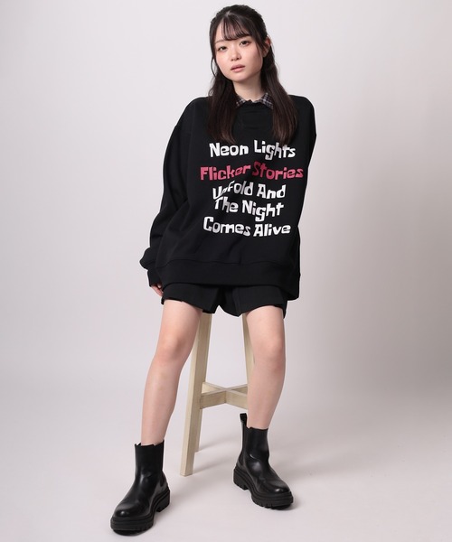 SlashDate(スラッシュデイト)の「【82】襟チェック レイヤード風 ロゴプリント 裏起毛 スウェット(スウェット・レディース・アッシュグレー/カーキ/ブラック・L/M)」の16枚目の写真