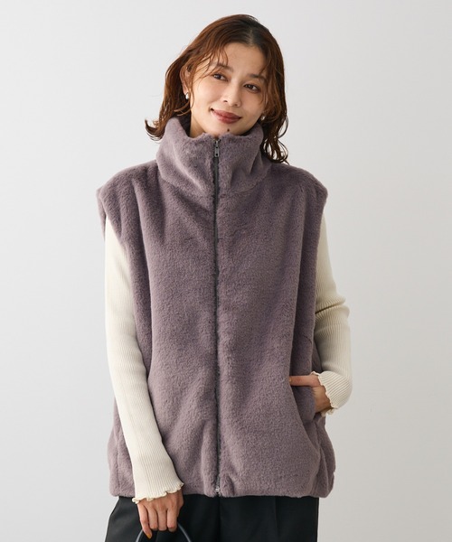 Green　Parks（グリーンパークス）の「スタンドカラーZIPファーベスト（ベスト・レディース・その他6/チャコールグレー・FREE）」の2枚目の写真