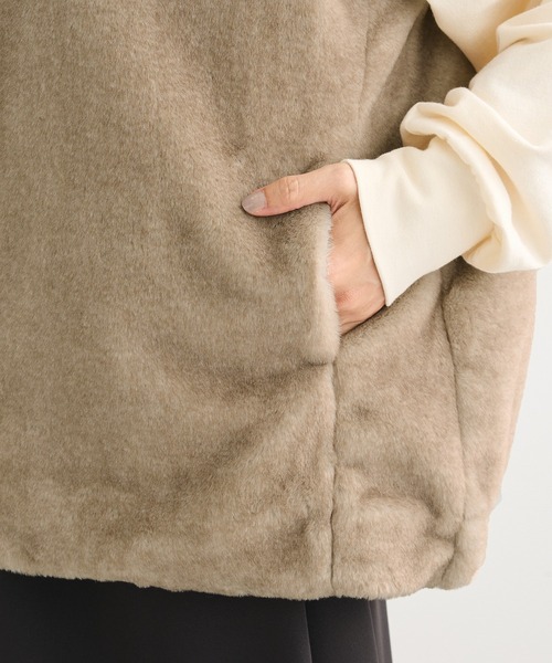 Green　Parks（グリーンパークス）の「スタンドカラーZIPファーベスト（ベスト・レディース・その他6/チャコールグレー・FREE）」の11枚目の写真