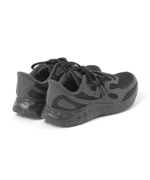 NEW BALANCE（ニューバランス）の「new balance（ニューバランス）FRESH FOAM ARISHI V4(WOMENS)（スニーカー・レディース・ブラック/グレー・MEDIUM/LARGE）」の5枚目の写真