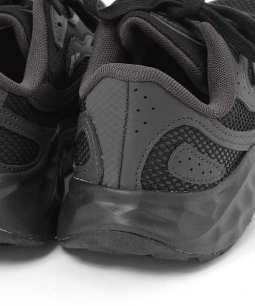 NEW BALANCE（ニューバランス）の「new balance（ニューバランス）FRESH FOAM ARISHI V4(WOMENS)（スニーカー・レディース・ブラック/グレー・MEDIUM/LARGE）」の11枚目の写真