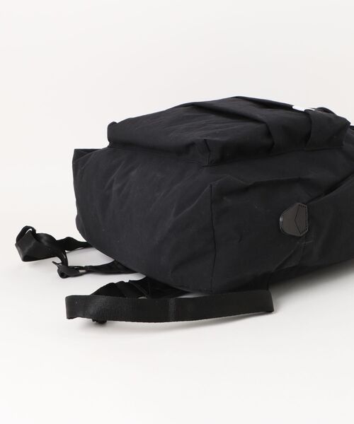 F/CE. (エフシーイー)の「F/CE./エフシーイー KONBU NYLON DAY PACK 22L(バックパック/リュック・メンズ・ブラック/グレー・FREE)」の3枚目の写真