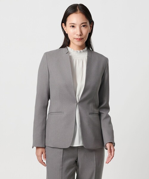 A DAY IN THE LIFE UNITED ARROWS(アデイインザライフユナイテッドアローズ)の「メランジサージ デザインラペル ジャケット ‐ウォッシャブル・セットアップ対応‐ <A DAY IN THE LIFE>(テーラードジャケット・レディース・ネイビー/ナチュラル/グレー系・36/40/38)」の2枚目の写真