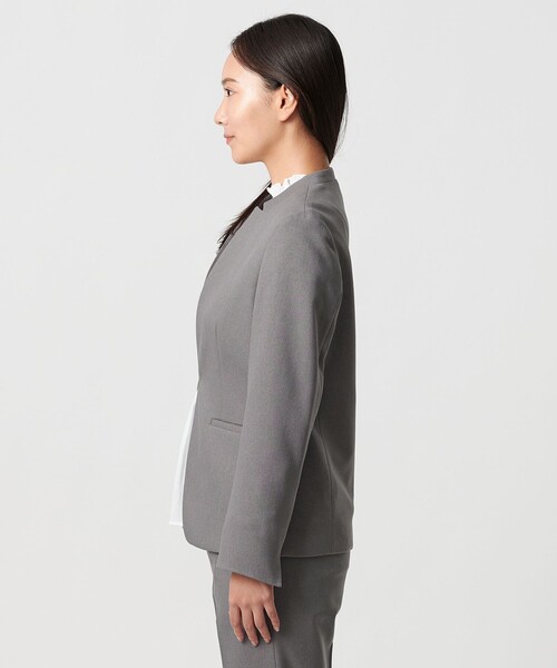 A DAY IN THE LIFE UNITED ARROWS(アデイインザライフユナイテッドアローズ)の「メランジサージ デザインラペル ジャケット ‐ウォッシャブル・セットアップ対応‐ <A DAY IN THE LIFE>(テーラードジャケット・レディース・ネイビー/ナチュラル/グレー系・36/40/38)」の11枚目の写真
