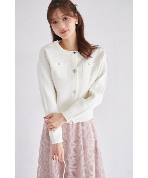 tocco closet(トッコ クローゼット)の「【ZOZO限定】ビジューアソートボタン長袖カーディガン(カーディガン/ボレロ・レディース・アイボリー/ピンクベージュ/チャコール/グレイッシュベージュ・M)」の11枚目の写真