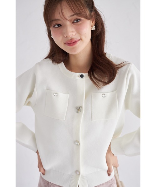 tocco closet(トッコ クローゼット)の「【ZOZO限定】ビジューアソートボタン長袖カーディガン(カーディガン/ボレロ・レディース・アイボリー/ピンクベージュ/チャコール/グレイッシュベージュ・M)」の13枚目の写真