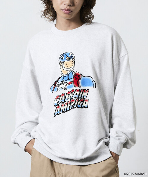 FREAK'S STORE(フリークスストア)の「MARVEL/マーベル/キャプテンアメリカ/クルーネックスウェット/静電フロッキー加工(スウェット・メンズ・ブラック/ライトグレー・MEDIUM/LARGE)」の5枚目の写真