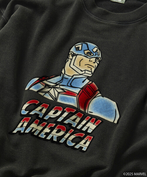 FREAK'S STORE(フリークスストア)の「MARVEL/マーベル/キャプテンアメリカ/クルーネックスウェット/静電フロッキー加工(スウェット・メンズ・ブラック/ライトグレー・MEDIUM/LARGE)」の10枚目の写真