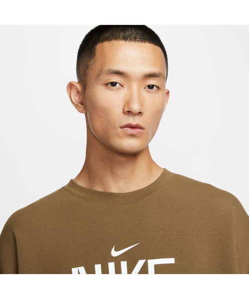 NIKE(ナイキ)の「ナイキ NIKE ナイキ クラブ FT OS L/S クルー GCEL(スウェット・メンズ・オフホワイト/ブラウン・S/M/L/LL/3L)」の5枚目の写真