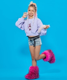 meJane（ミージェーン）の「HELLO KITTY×mejaneコラボ 裏起毛クロップド丈スウェット トレーナー（スウェット・キッズ）」