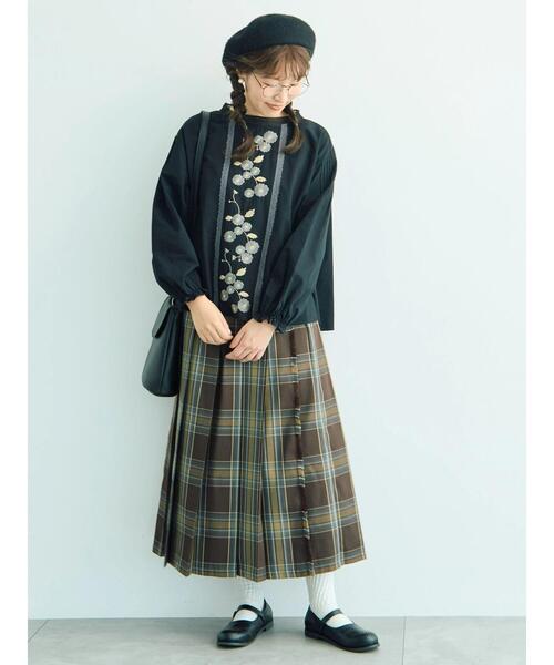 Samansa Mos2(サマンサ モスモス)の「【WEB限定】花柄刺繍ブラウス(シャツ/ブラウス・レディース・キナリ/モカ/ブラック・F)」の4枚目の写真