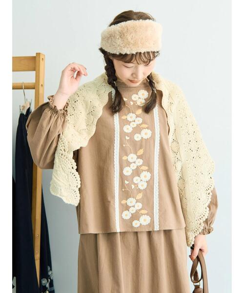 Samansa Mos2(サマンサ モスモス)の「【WEB限定】花柄刺繍ブラウス(シャツ/ブラウス・レディース・キナリ/モカ/ブラック・F)」の17枚目の写真