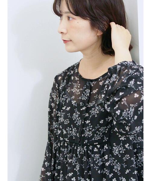 Samansa Mos2 blue（サマンサモスモスブルー）の「◎花柄ワンピース（ワンピース・レディース・ブラック/キナリ/ブラウン・F）」の15枚目の写真