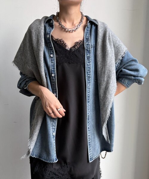 DouDou（ドゥドゥ）の「ウール三角ストール（ストール/ショール・レディース・オフホワイト/グレー/レッド/ブラウン・FREE）」の15枚目の写真