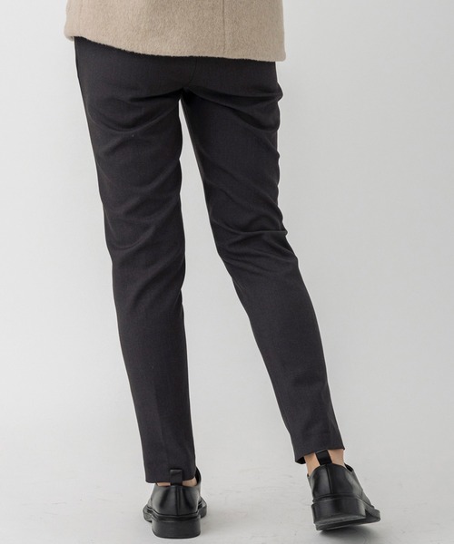 AJUGA.（アジュガ）の「ストレッチテーパードパンツ（スラックス・レディース・ブラック/グレー・S/M）」の18枚目の写真