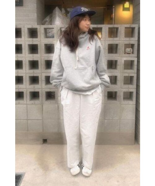 AECA(エイカ)の「EVERYDAY AECA CLOVER HOODIE-GREY(パーカー・レディース・その他・LARGE/SMALL/MEDIUM/X-LARGE/W)」の2枚目の写真