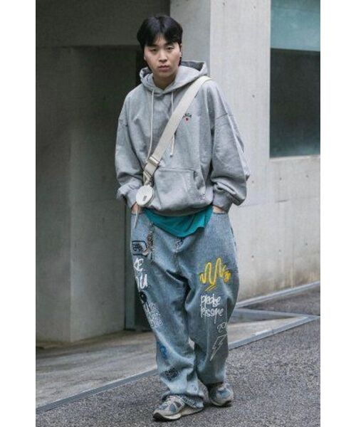 AECA(エイカ)の「EVERYDAY AECA CLOVER HOODIE-GREY(パーカー・レディース・その他・LARGE/SMALL/MEDIUM/X-LARGE/W)」の4枚目の写真