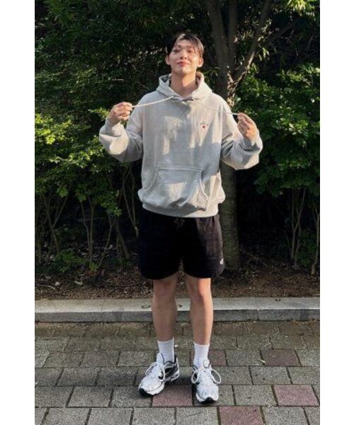 AECA(エイカ)の「EVERYDAY AECA CLOVER HOODIE-GREY(パーカー・レディース・その他・LARGE/SMALL/MEDIUM/X-LARGE/W)」の6枚目の写真