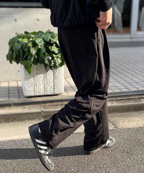 yield(イールド)の「【yield select】ワイドシルエット スタイルアップ スウェットパンツ N25AW(スウェットパンツ・メンズ・ブラック/アッシュグレー・L/M/XL/XXL)」の12枚目の写真
