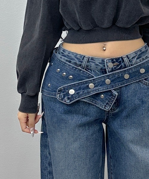 FOLLOWIN（フォロウィン）の「2WAYウエストデザインワイドデニムパンツ【ベルト取り外し可】（デニムパンツ・レディース・ブラック/ブルー/ライトブルー・LARGE/MEDIUM/SMALL）」の18枚目の写真