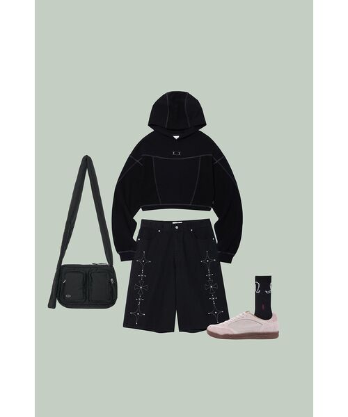 Kijun(キジュン)の「Pillow Cross Bag Black(メッセンジャーバッグ・レディース・その他・OS)」の6枚目の写真