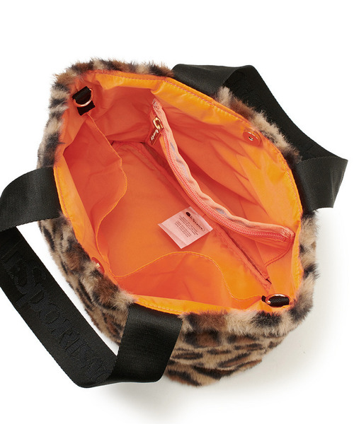 LeSportsac(レスポートサック)の「FUR E/W TOTE レオパードフラッフィーファー(トートバッグ・レディース・ブラウン・FREE)」の8枚目の写真