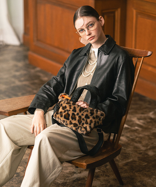 LeSportsac(レスポートサック)の「FUR E/W TOTE レオパードフラッフィーファー(トートバッグ・レディース・ブラウン・FREE)」の10枚目の写真