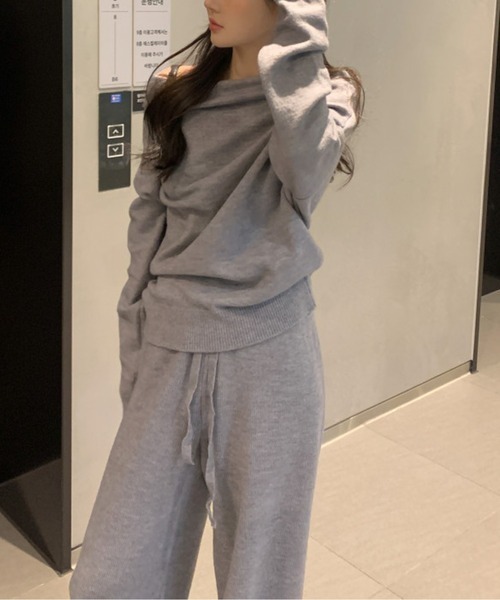 center i(センターアイ)の「【セットアップ】オフショルダートップス+イージーパンツ(セットアップ・レディース・ブラック/グレー/オフホワイト・FREE)」の14枚目の写真