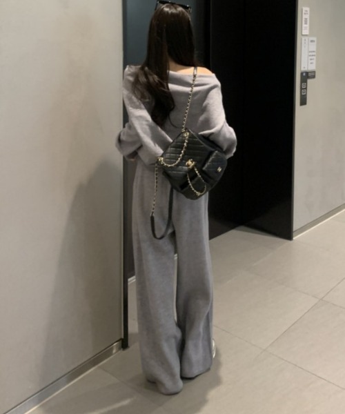 center i(センターアイ)の「【セットアップ】オフショルダートップス+イージーパンツ(セットアップ・レディース・ブラック/グレー/オフホワイト・FREE)」の19枚目の写真