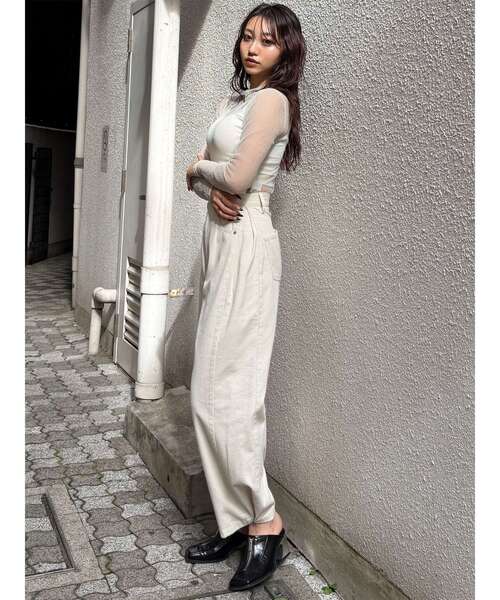 MURUA（ムルーア）の「【セットアップ対応】サイドタックワイドデニム（デニムパンツ・レディース・ミント/ピンク/ブラック/アイボリー・2/1）」の18枚目の写真