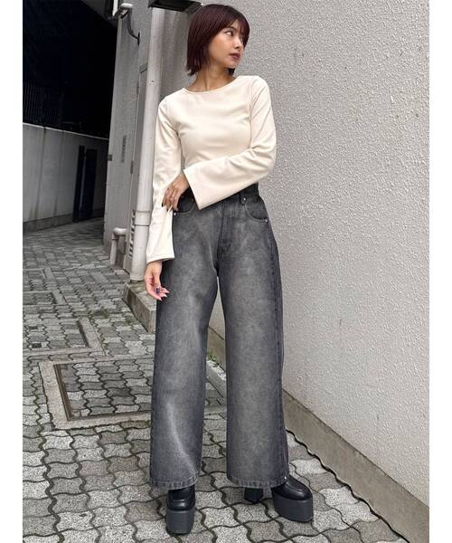 MURUA（ムルーア）の「【セットアップ対応】サイドタックワイドデニム（デニムパンツ・レディース・ミント/ピンク/ブラック/アイボリー・2/1）」の20枚目の写真