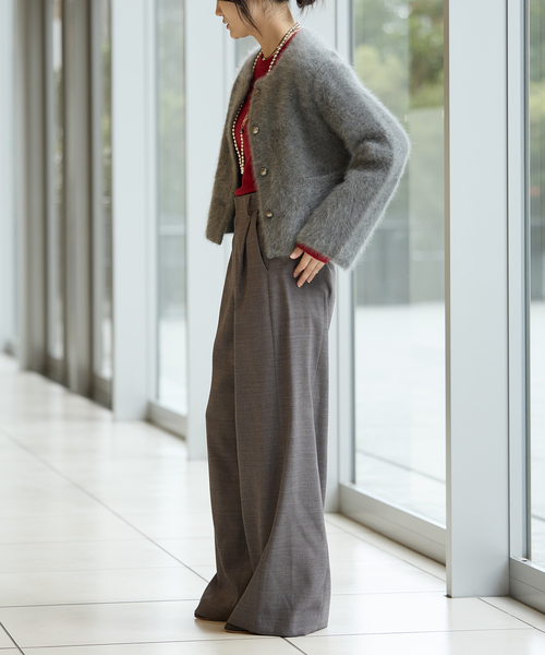 IENA LA BOUCLE（イエナラブークル）の「IENA LA BOUCLE サイロウーステッドツイルタックパンツ（スラックス・レディース・ライトグレー/キャメル・34/36/38/40）」の7枚目の写真