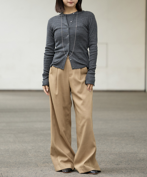 IENA LA BOUCLE（イエナラブークル）の「IENA LA BOUCLE サイロウーステッドツイルタックパンツ（スラックス・レディース・ライトグレー/キャメル・34/36/38/40）」の13枚目の写真