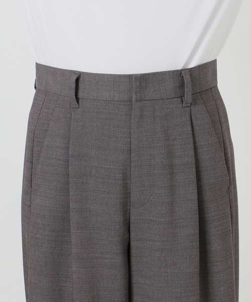 IENA LA BOUCLE（イエナラブークル）の「IENA LA BOUCLE サイロウーステッドツイルタックパンツ（スラックス・レディース・ライトグレー/キャメル・34/36/38/40）」の21枚目の写真