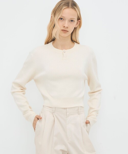 タグ付未使用✨ CABaN コットンカシミヤ ボトルネック ニット アイボリー コットンカシミヤ ヘンリーネッククロップドプルーバー（ニット