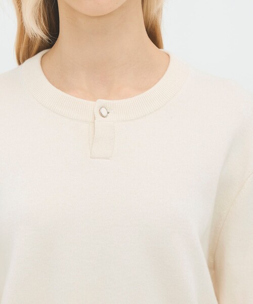 caban(キャバン)の「コットンカシミヤ ヘンリーネッククロップドプルーバー(ニット/セーター・レディース・ライトベージュ/ブラック/キャメル/レッド/ネイビー・FREE)」の10枚目の写真