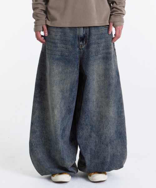 KICHUL(キチョル)の「BALLOON FIT DENIM PANTS (BROWN TIN WASHED)(デニムパンツ・レディース・その他・LARGE/MEDIUM/SMALL/X-SMALL/XX-SMALL)」の1枚目の写真