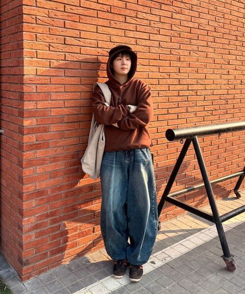 KICHUL(キチョル)の「BALLOON FIT DENIM PANTS (BROWN TIN WASHED)(デニムパンツ・レディース・その他・LARGE/MEDIUM/SMALL/X-SMALL/XX-SMALL)」の9枚目の写真