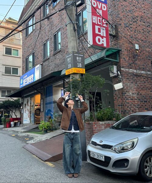 KICHUL(キチョル)の「BALLOON FIT DENIM PANTS (BROWN TIN WASHED)(デニムパンツ・レディース・その他・LARGE/MEDIUM/SMALL/X-SMALL/XX-SMALL)」の14枚目の写真