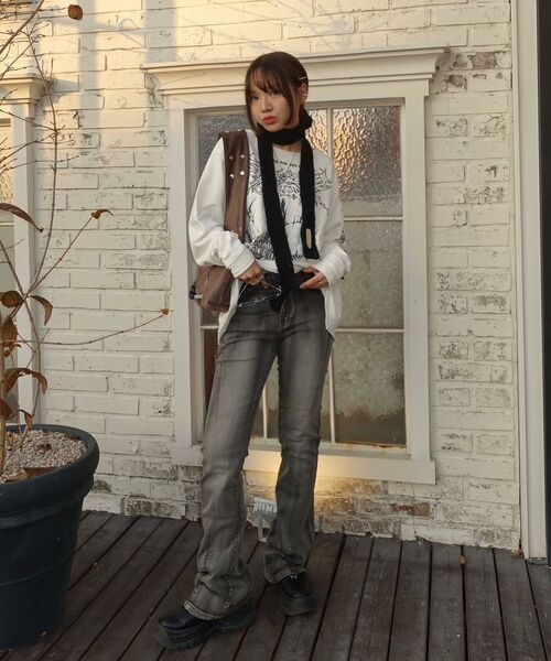 SCHISM INDUCING(スキズムインデューシング)の「DARTS BOOTCUT JEANS GREY(デニムパンツ・レディース・その他・SMALL/MEDIUM)」の17枚目の写真