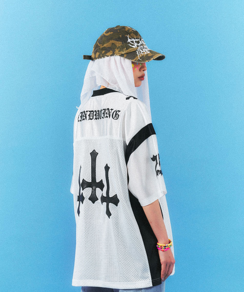 SCHISM INDUCING（スキズムインデューシング）の「METAL HOCKEY JERSEY WHITE（Tシャツ/カットソー・レディース・その他・MEDIUM）」の14枚目の写真