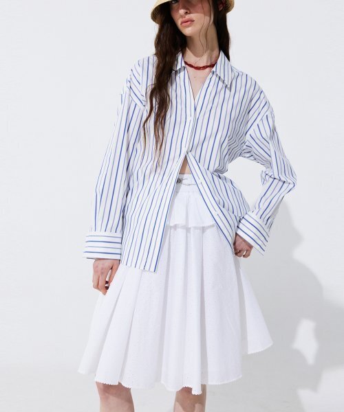 WNDERKAMMER(ブンダーカンマー)の「アイレットパンチングバンディングスカート_ホワイト(スカート・レディース・その他・MEDIUM/SMALL)」の1枚目の写真