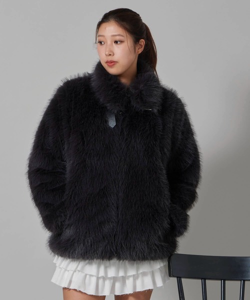 Chick（チック）の「Faux Fur Chin Strap 2-Way Poodle Jacket / フェイクファー チンストラップ 2WAY プードルジャケット（ブルゾン・レディース・ブラック・FREE）」の4枚目の写真