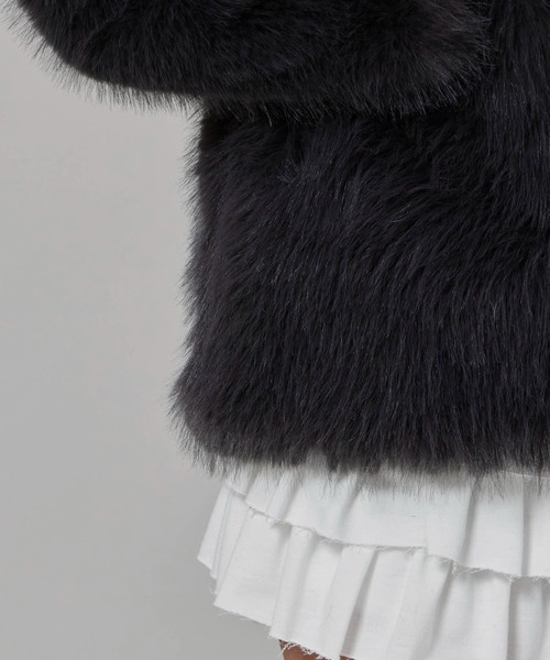 Chick（チック）の「Faux Fur Chin Strap 2-Way Poodle Jacket / フェイクファー チンストラップ 2WAY プードルジャケット（ブルゾン・レディース・ブラック・FREE）」の15枚目の写真