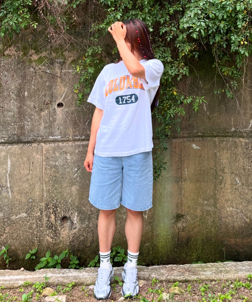 BBAEBBAE(ペッペ)の「ワイドフィットバミューダ5部デニムショートパンツ(その他パンツ・レディース・ブルー・SMALL/MEDIUM/LARGE/X-LARGE)」の6枚目の写真