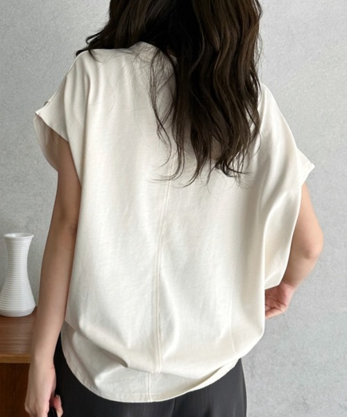 Eclat one(エクラワン)の「【Eclat one】キーネック リラクシー コットン トップス(Tシャツ/カットソー・レディース・ピンク/アイボリー/ブラック・FREE)」の6枚目の写真
