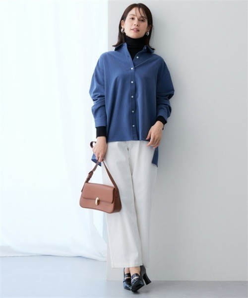 7days Life Styling(セブンデイズライフスタイリング)の「シャンブレーサイドスリット長袖シャツ <セットアップ対応>(シャツ/ブラウス・レディース・グレー系/ネイビー系・L/M/3L/LL)」の3枚目の写真